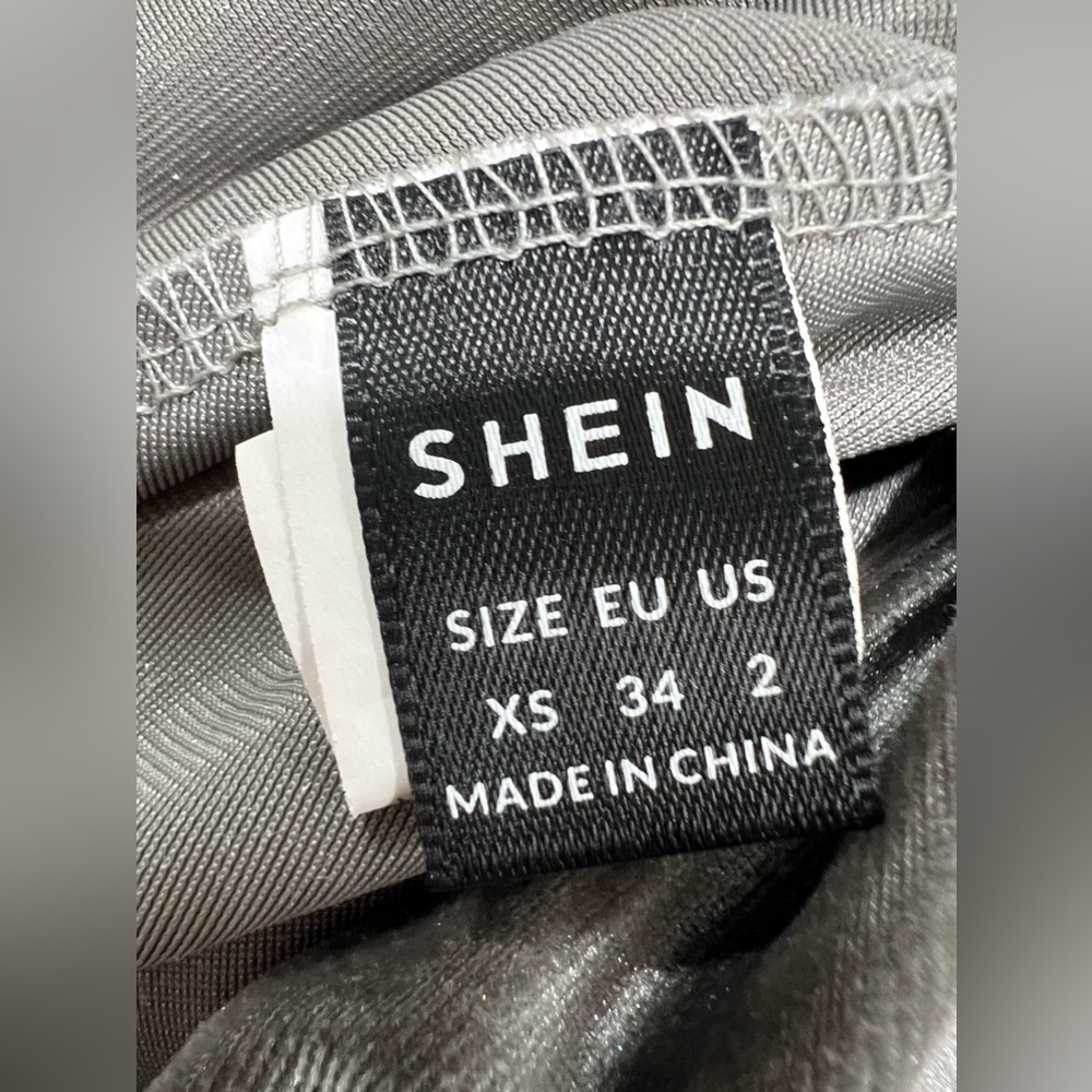 Shien Grey Layered Dress - Picture 6 of 6